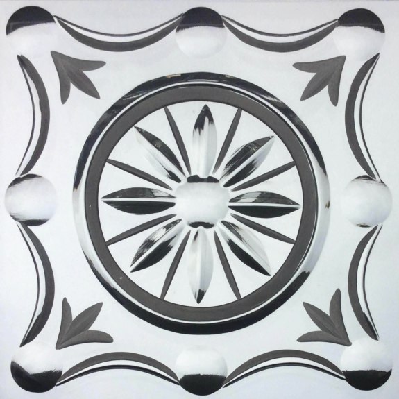 Felle - from the Brilliant Cutting Traditional Designs portfolio | Ellison Art Glass